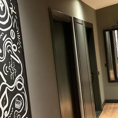 La Luxury Rooftop Apartment Tirana