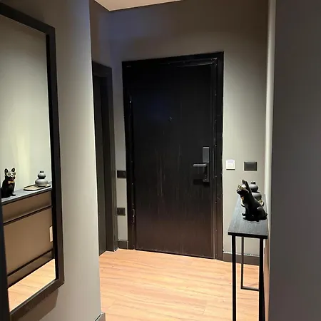 La Luxury Rooftop Apartment *