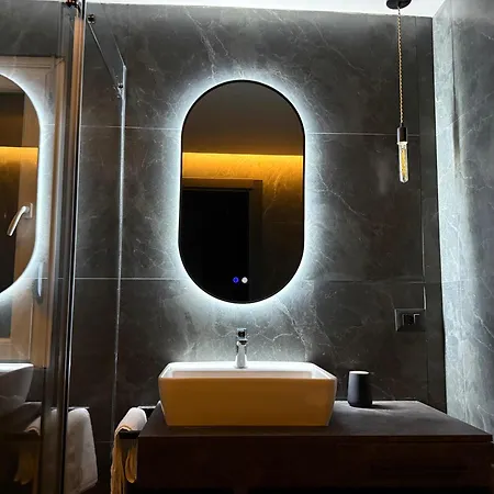 Apartment La Luxury Rooftop Tirana