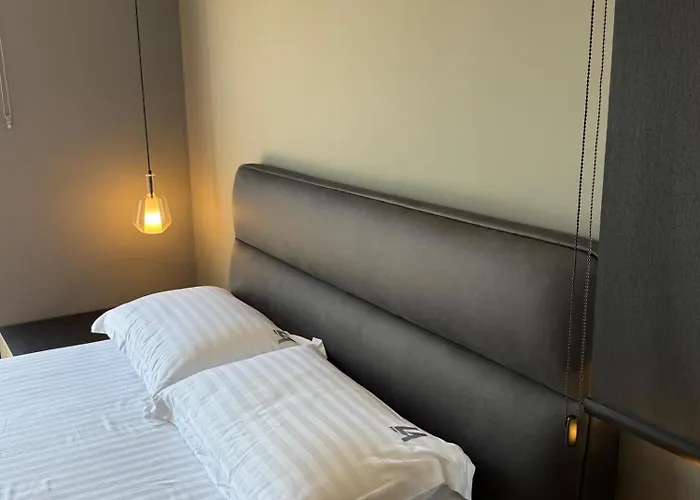 La Luxury Rooftop Апартаменты Тирана